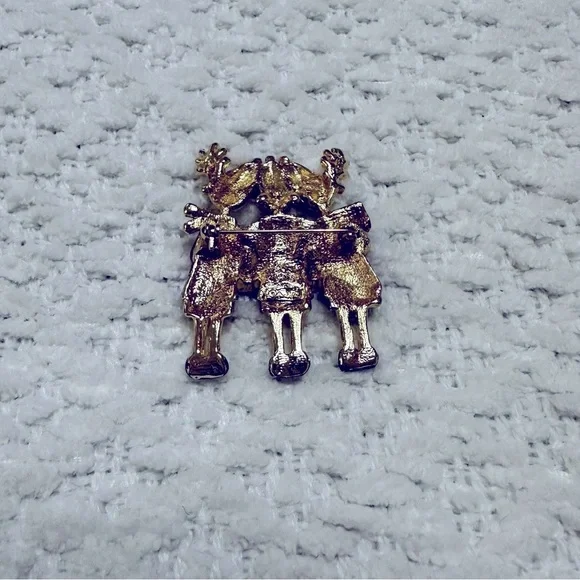 Vintage AJC Brooch Pin Christmas Carolers Reindeer - Picture 3 of 5